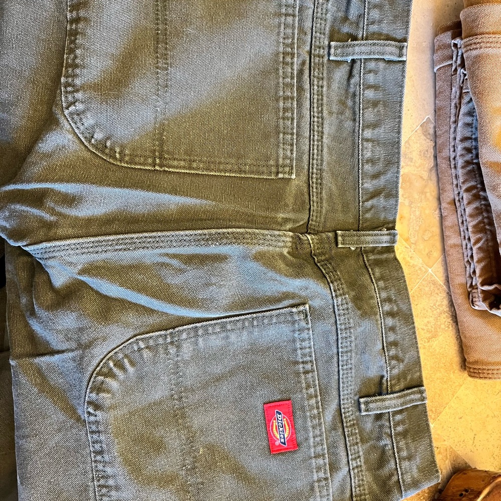 Gently worn Dickies work or casual pants Men’s 2 tan and 3 green
